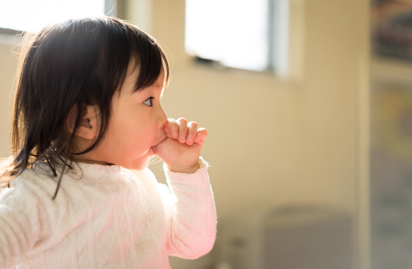 子どもの癖 くせ の原因とその対処法 ママ あのね