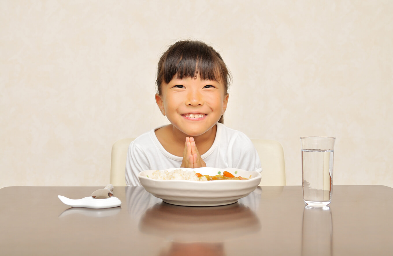 子 食 と は